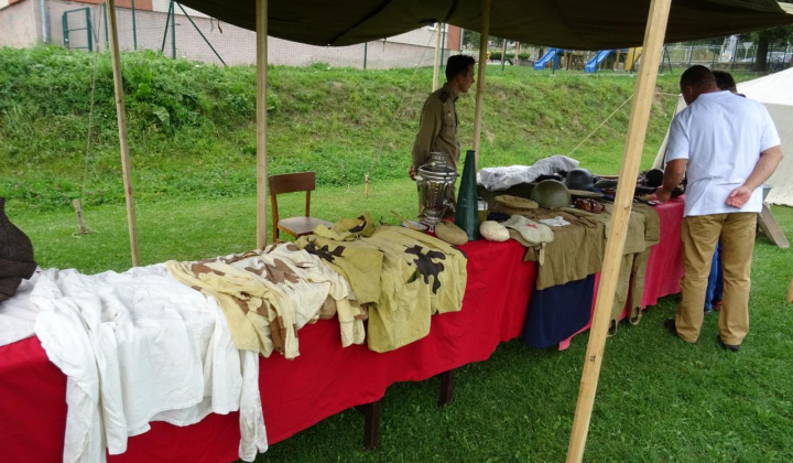 9. fotografia fotogalérie Vojenská výstava